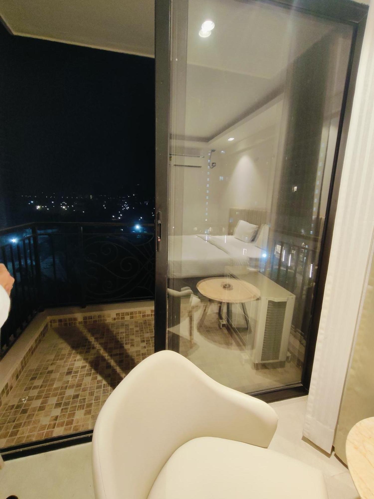 Hotel Maple Tree - Near Ekana Cricket Stadium - Lucknow Eksteriør billede