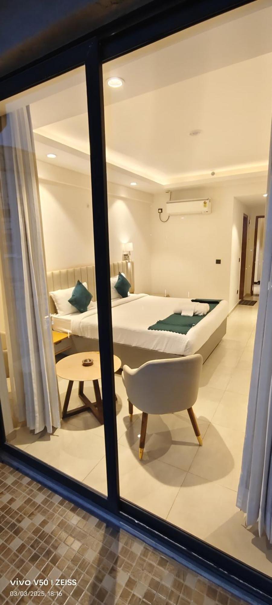 Hotel Maple Tree - Near Ekana Cricket Stadium - Lucknow Eksteriør billede