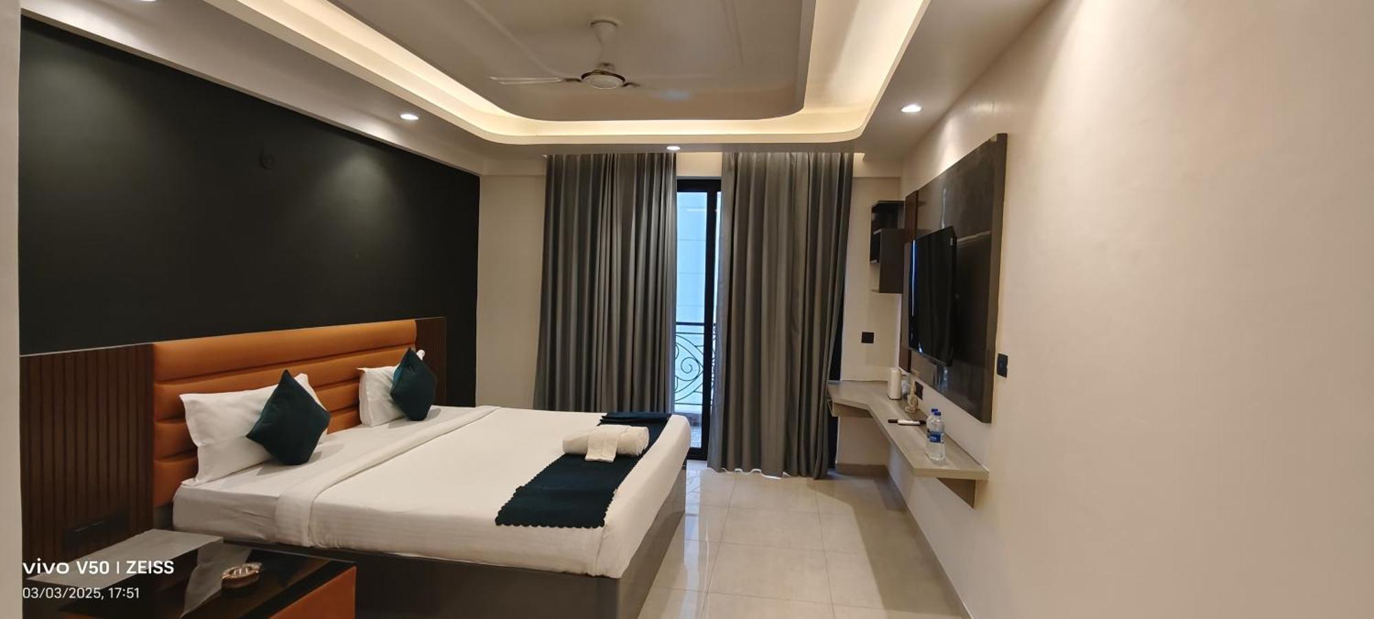 Hotel Maple Tree - Near Ekana Cricket Stadium - Lucknow Eksteriør billede
